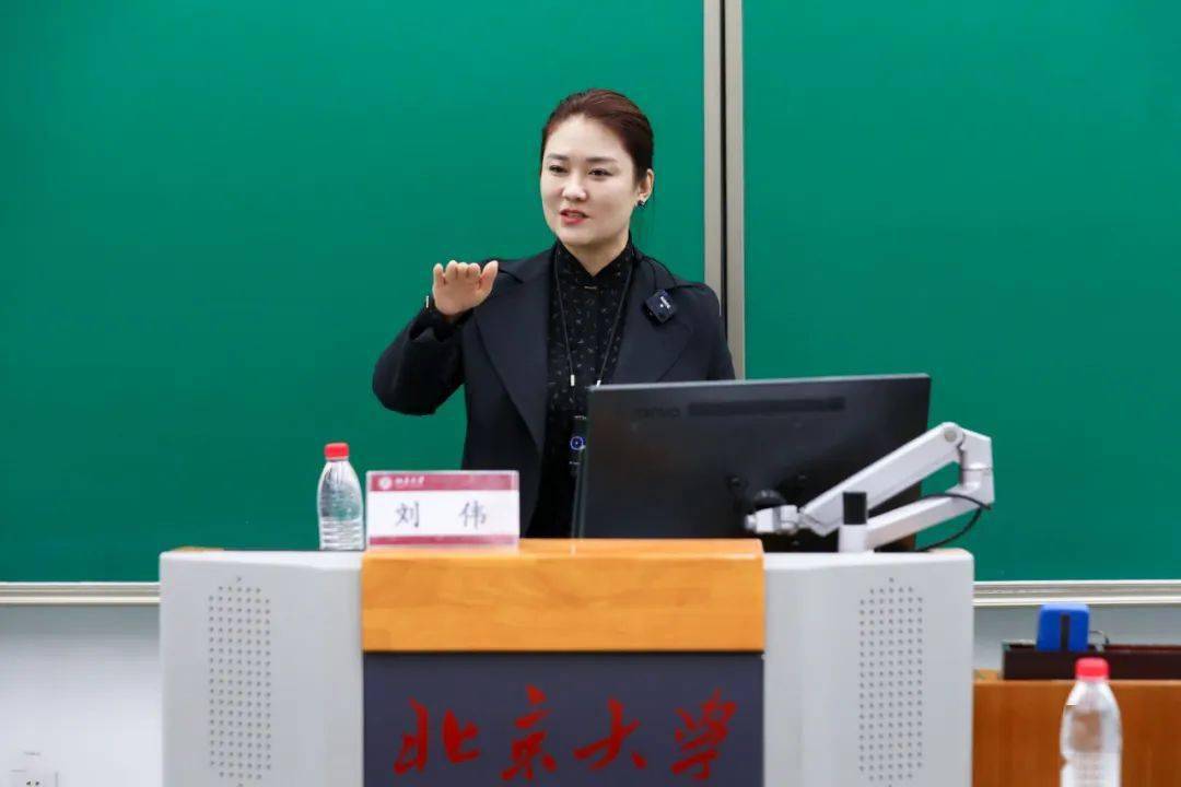 包含广厦男篮内部会议纪要流出：今夜门线救险；社区盾使命明确；球队文化再被提及的词条